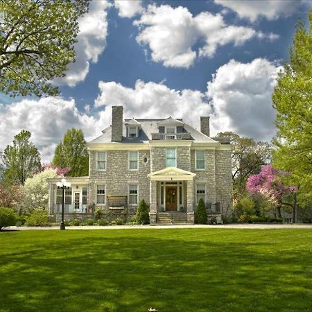 Hawthorn Bed And Breakfast Independence Exteriör bild